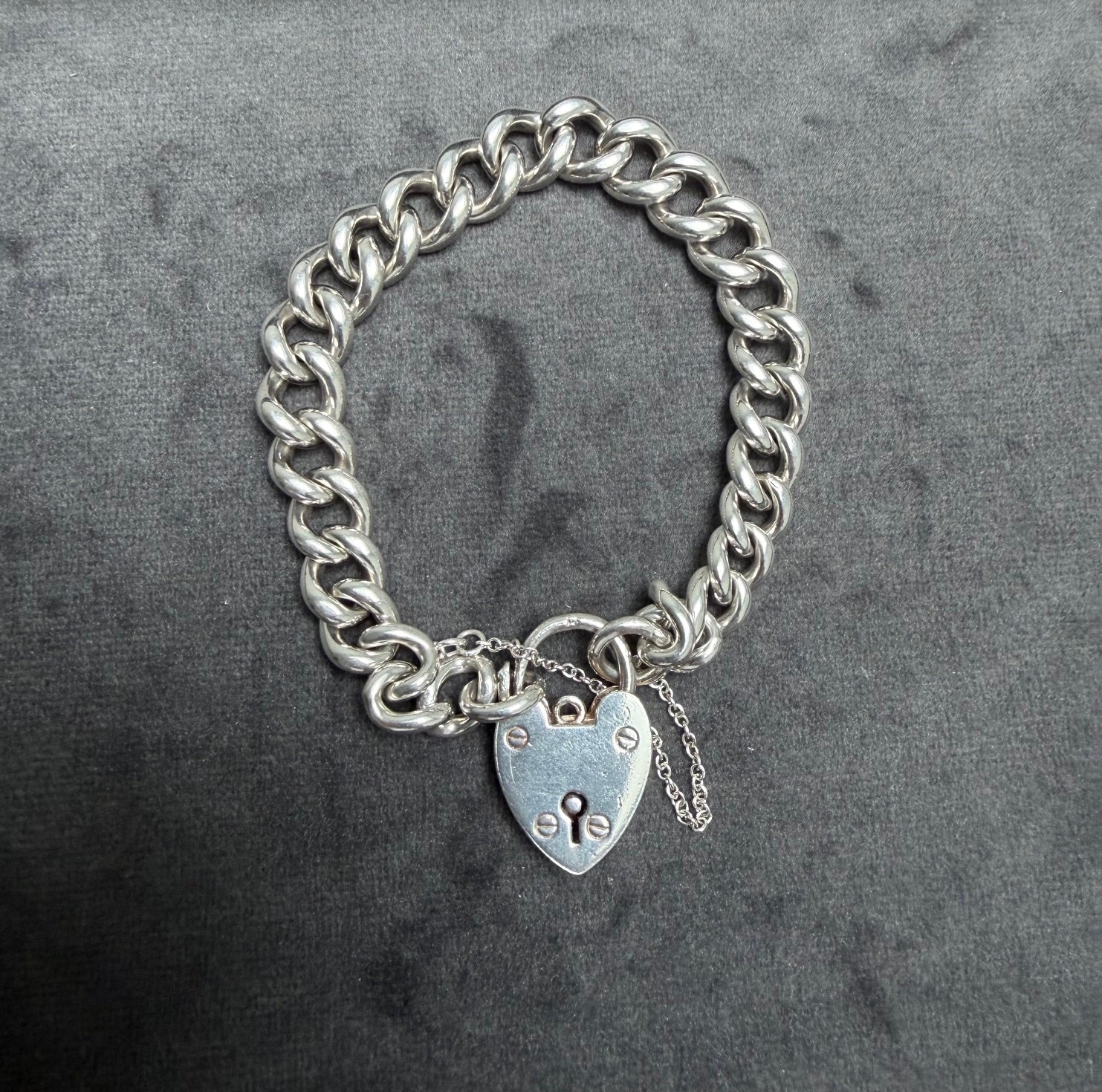 Vintage Sterling Puffy Curb Link Bracelet - 7.87