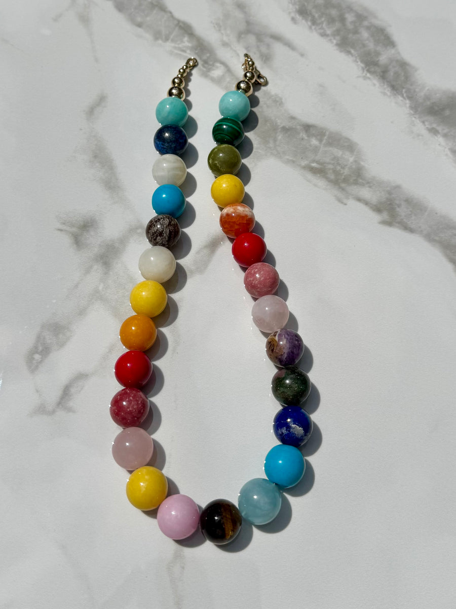 JRD BOLD round gemstone necklace